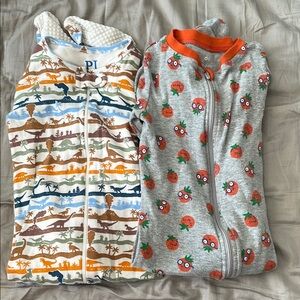 Colorful Dinosaur and Tomato Print Kids Pajamas, 18-24 months, EUC